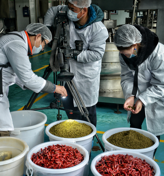 华体会体育官方网站迪拜店开业 成都火锅抢滩中东国际市场