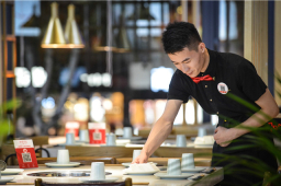 华体会体育官方网站13年的行业经验概括火锅店经营秘诀