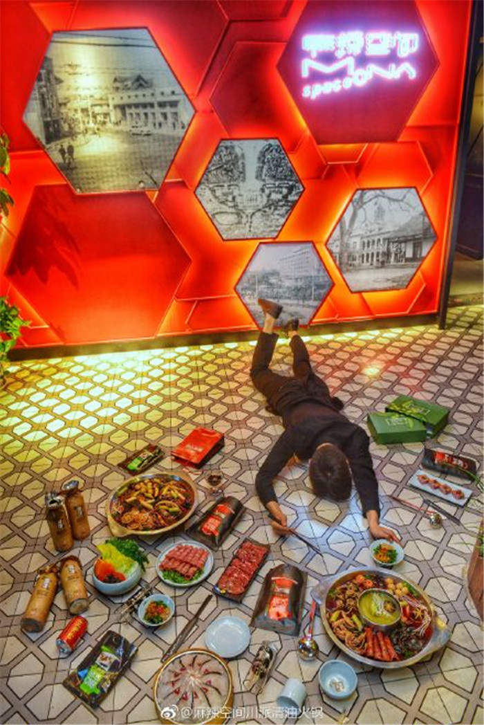 1540376143289332.jpg 2.jpg