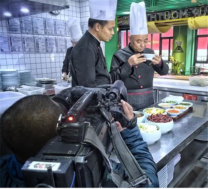 1566202161742988.jpg 4.jpg