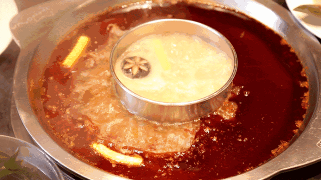 1566812617304753.gif 2.gif